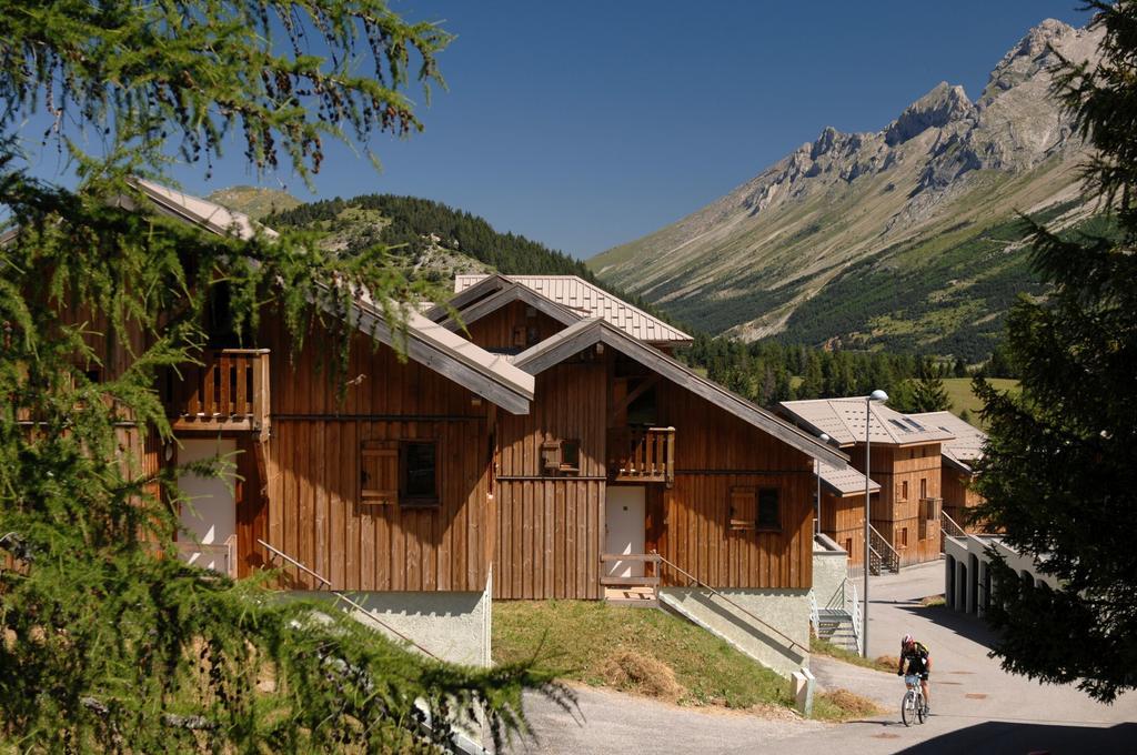 Residence Odalys L'Oree Des Pistes Le Devoluy Bagian luar foto